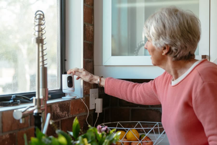 are security systems worth it in Bakersfield